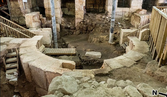 Las excavaciones realizadas por la Autoridad de Antigüedades de Israel se realizaron en los túneles debajo del muro. 
