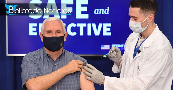 VÍDEO: Las primeras palabras de Mike Pence al vacunarse públicamente contra el Covid-19