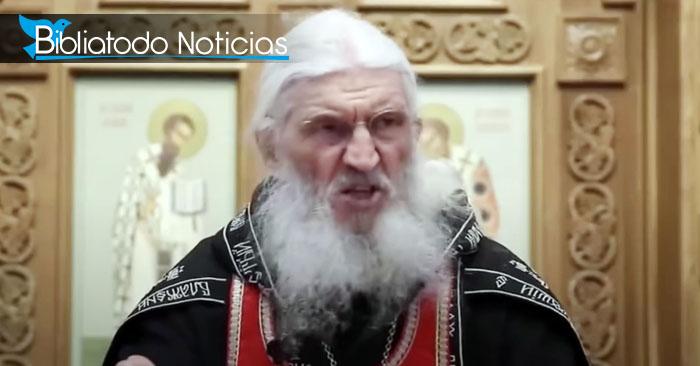 Sacerdote acusa a la iglesia rusa de 