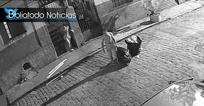 Mujer asfixia a su bebé con una tira de brasier y luego lo tira a la basura (VÍDEO)