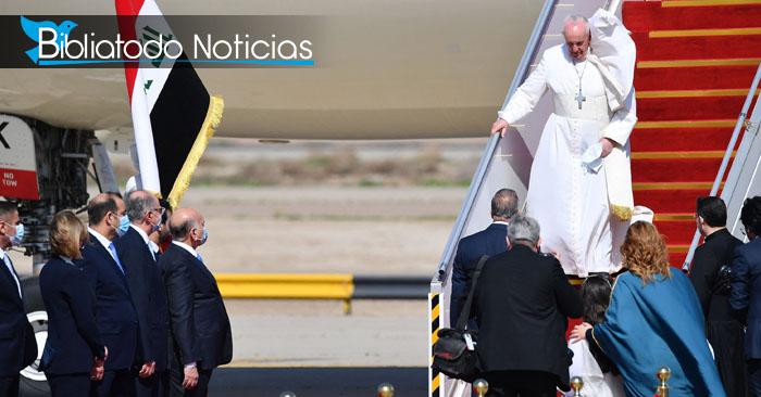 El Papa llega a Irak en una histórica visita para 
