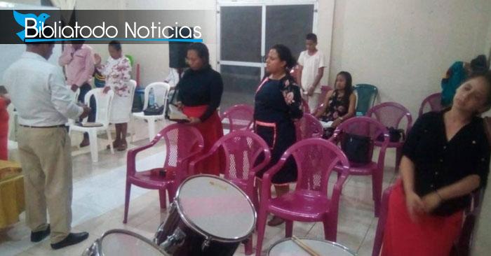 Ladrones entran en iglesia evangélica y asaltan a los cristianos durante un culto en Ecuador