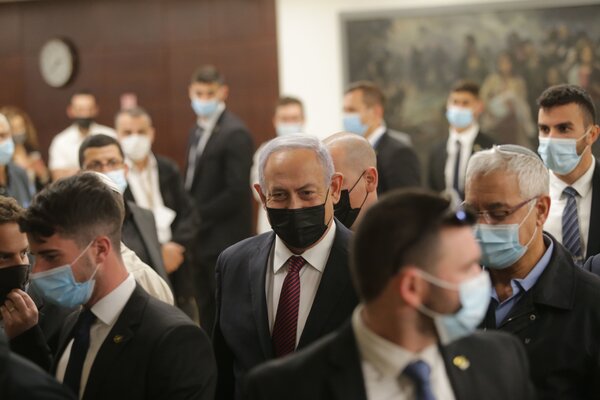 Netanyahu a su salida del Parlamento de Israel en diciembre