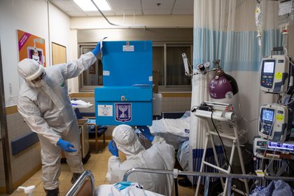 Actualmente Israel registra menos de 300 personas en estado grave por coronavirus (REUTERS/Nir Elias)