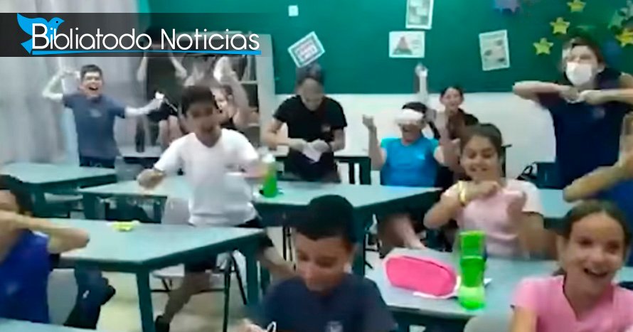 Niños en Israel muestran gran emoción al saber que no usarán mascarilla para volver a clases