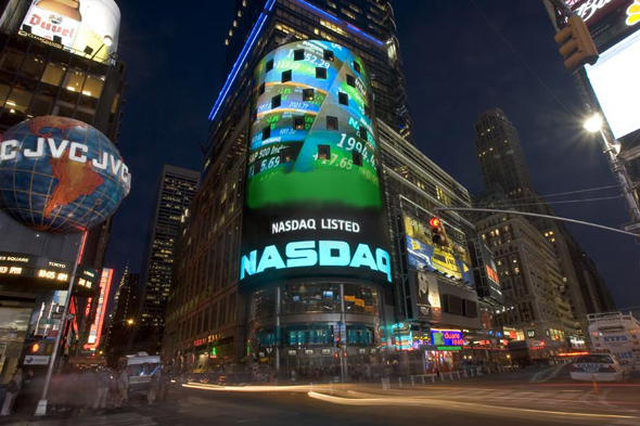 "The Nasdaq index, for example, increased sevenfold between 2010 and 2020, which also led to a doubling of the capital managed in private investment funds and venture capital funds to more than $3 trillion by 2020, and with hedge funds and real estate investment funds, the amount has already reached $10 trillion."