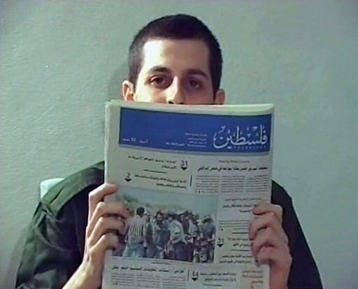 Gilad Shalit durante su cautiverio en 2009.